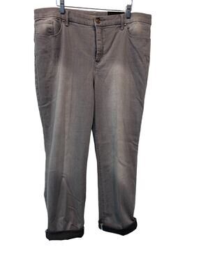 Chico's Womens Size 3 US XL 16 Lifting Slim-Leg Jeans Short Length Stingray NWT